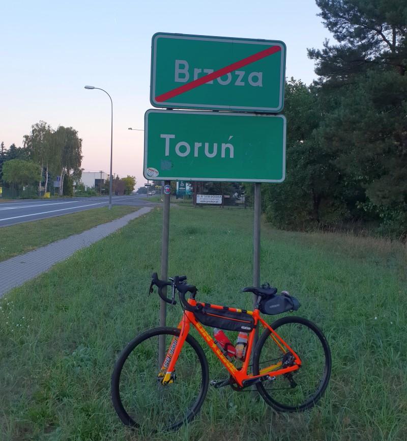 Rower grawelowy na długiej trasie