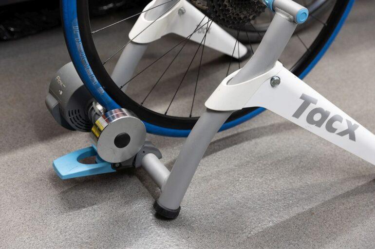Trenażer rowerowy na koło Trenażer rowerowy na koło